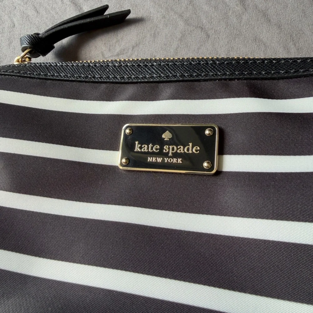 Kate Spade Black White Striped Cosmetic Bag Makeup Pouch Travel Case RN0102760